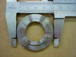FRONT BEARING WASHER